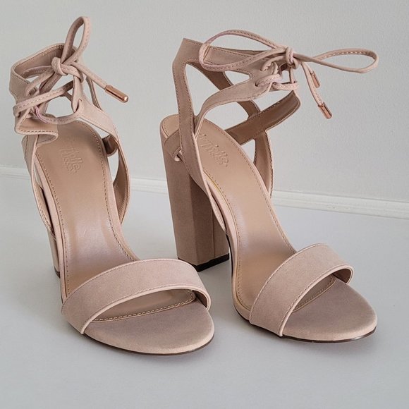 Charlotte Russe Lace-Up Heels Size 7 Light Pink - Picture 2 of 7